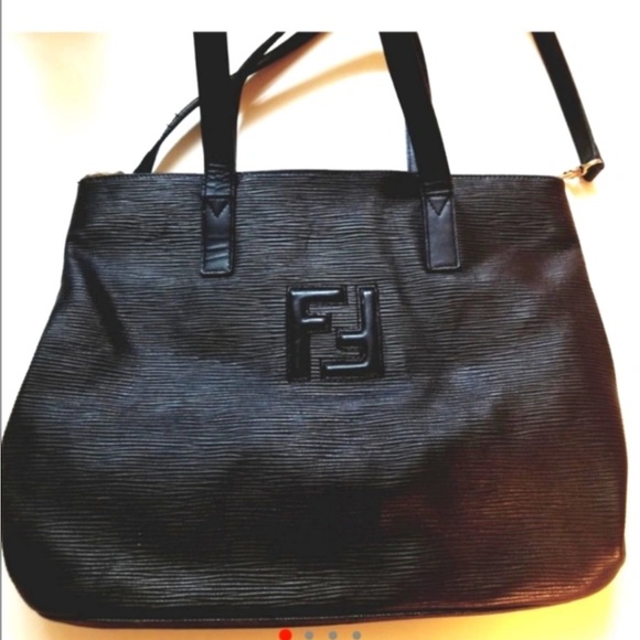 Fendi Handbags - Authentic Fendi Tote
